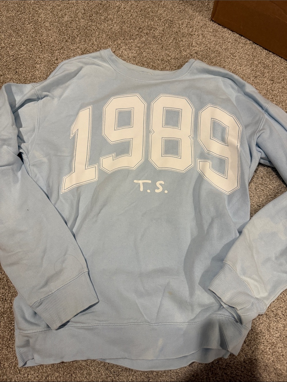 1989 Taylor Swift Sweatshirt